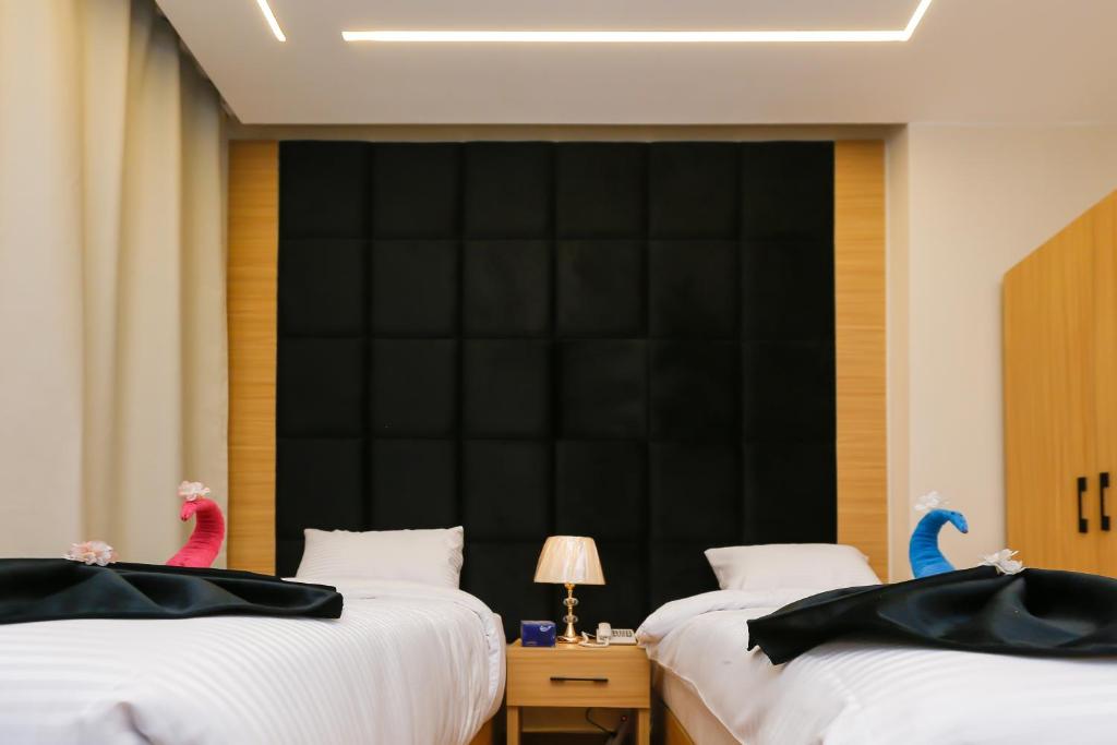 RIZK LUXURY hOTEL