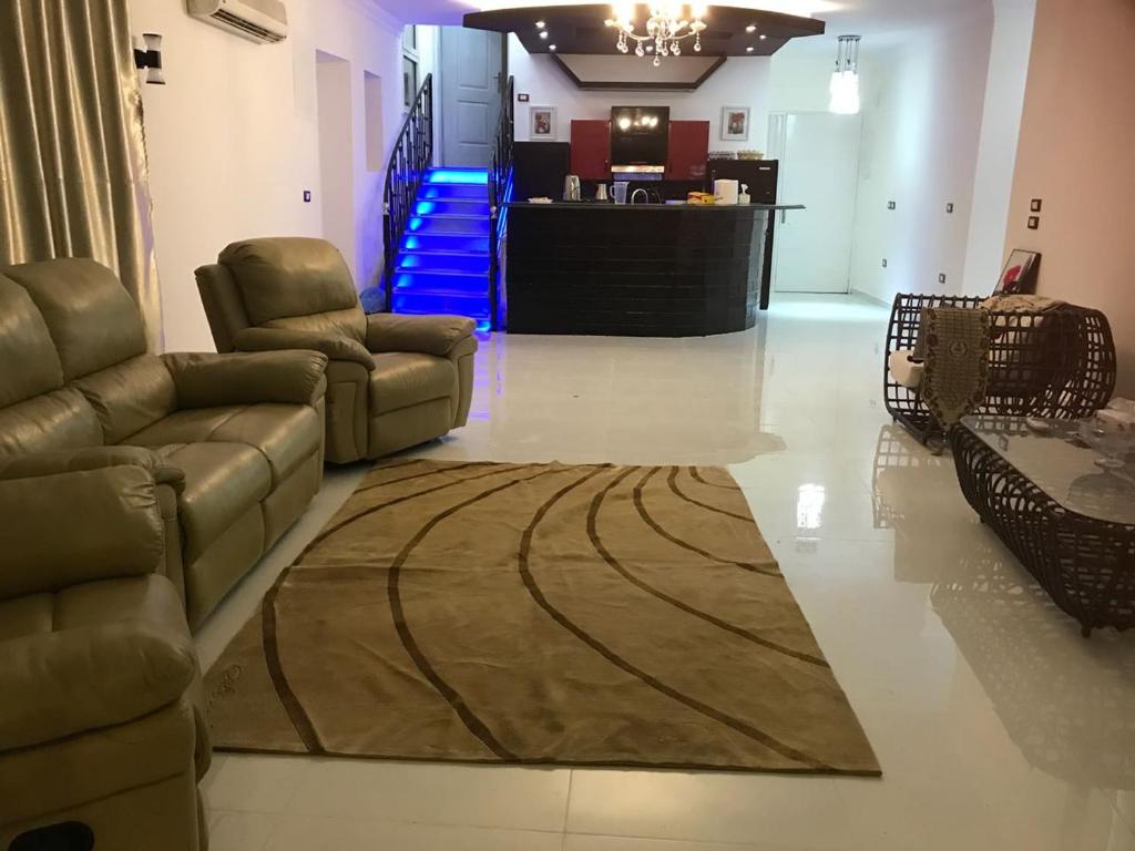 Senior ch. hacienda bay