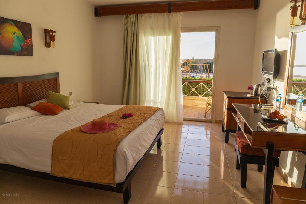 Sharm El Naga Resort and Diving Center
