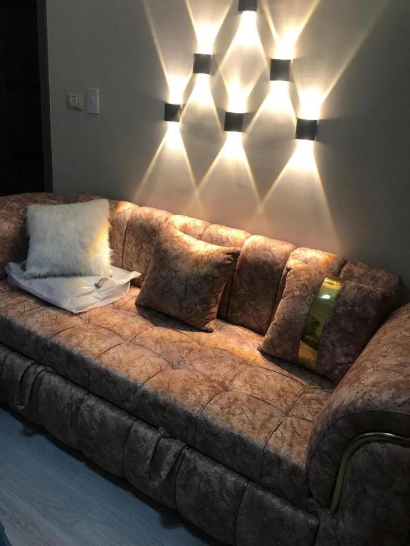 شاليه ببورتو السخنه بحديقه Heaven hills مكيف بالكامل غرفه واحده عائلات فقط A