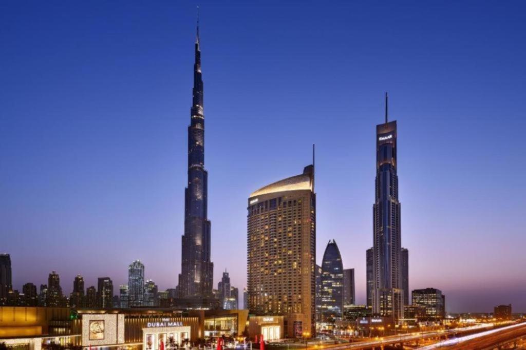 Dubai Mall Fashion Avenue Burj Khalifa View Residence- Formerly Address Dubai Mall