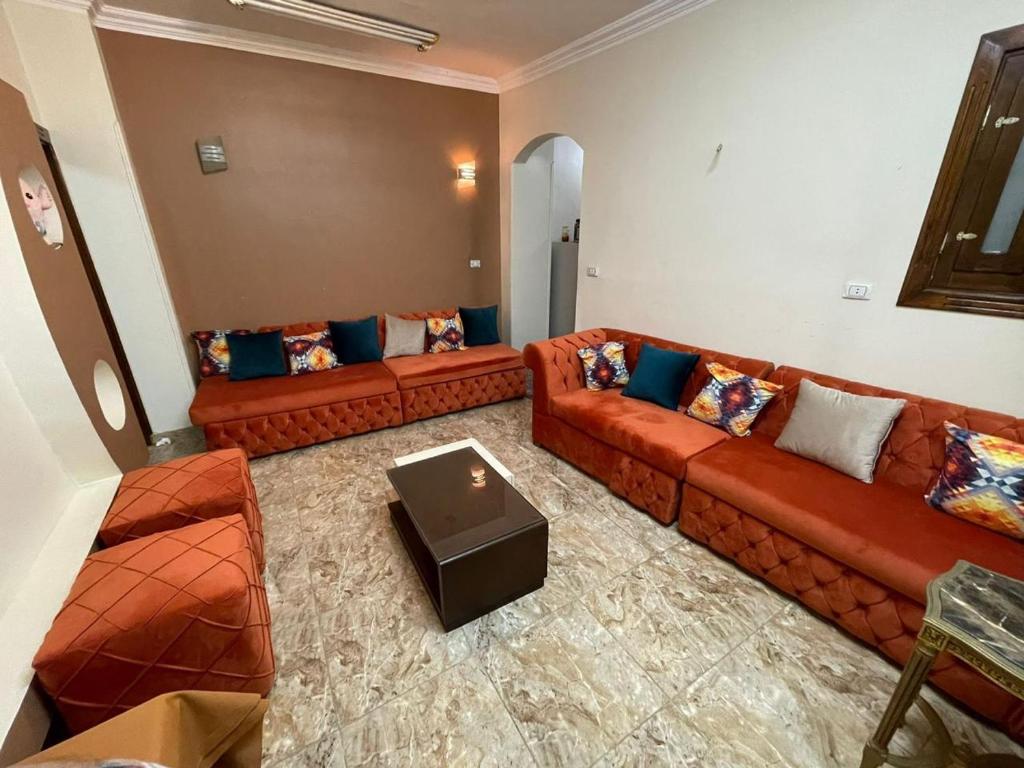 Luxe Nest Apartments 1