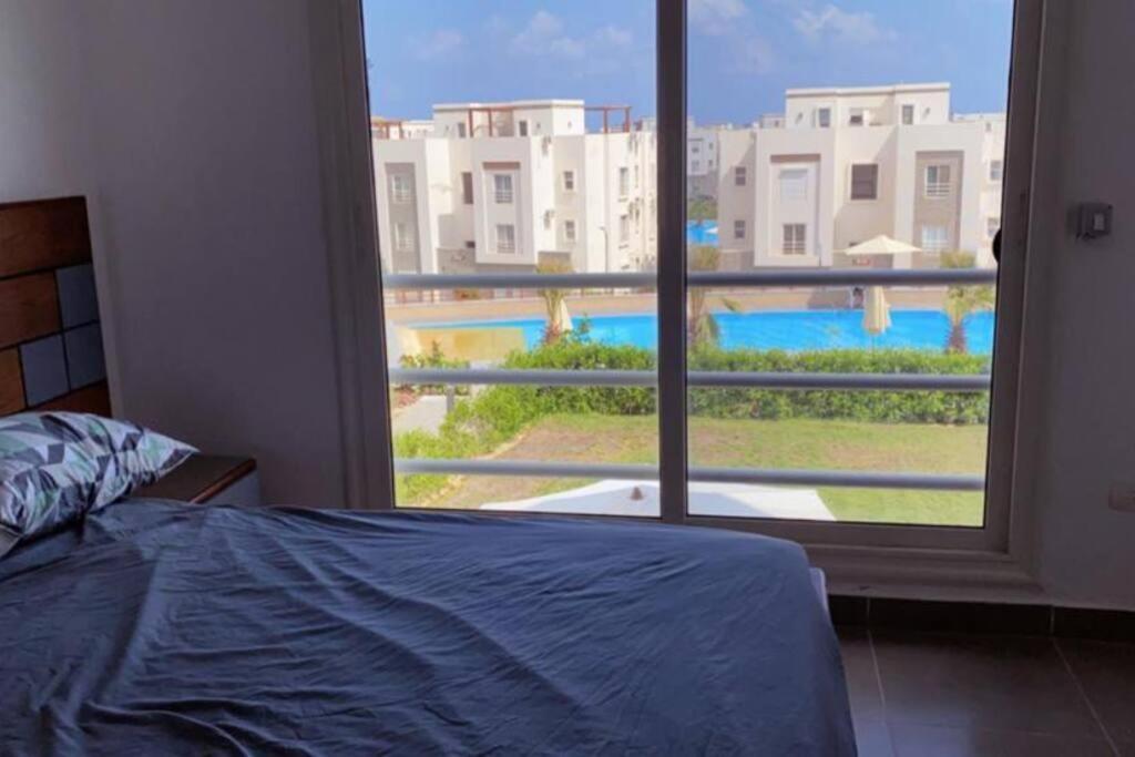 Sidi Abd El-Rahman Amwaj duplex HUGE garden pool.