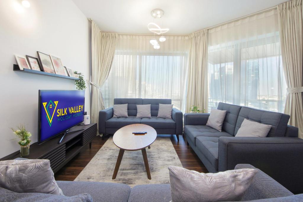 Silk Valley - Cozy 2bhk With Amazing View