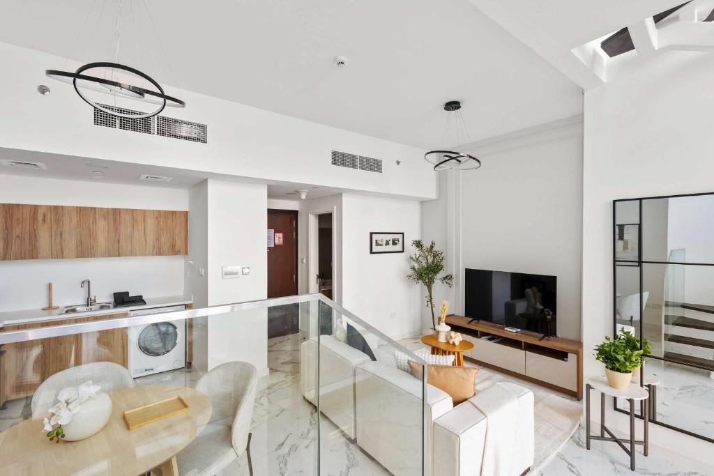 Silkhaus Elegant 2BR in Oasis near Masdar City Park