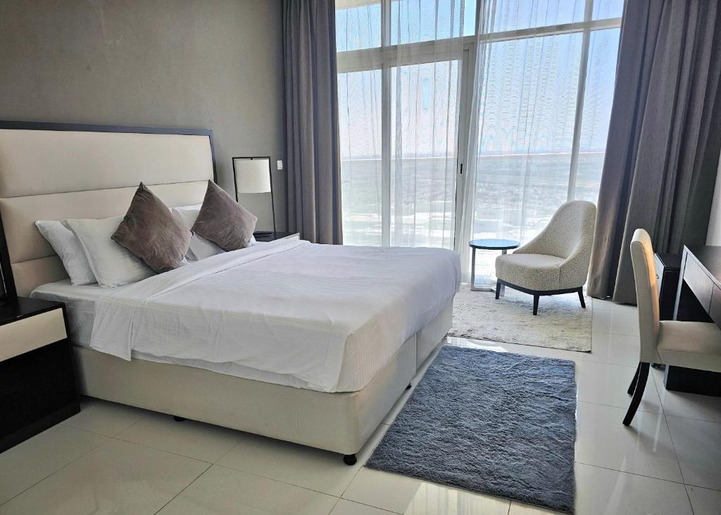 Spacious 1-Bedroom in DAMAC Tower 108 - JVC