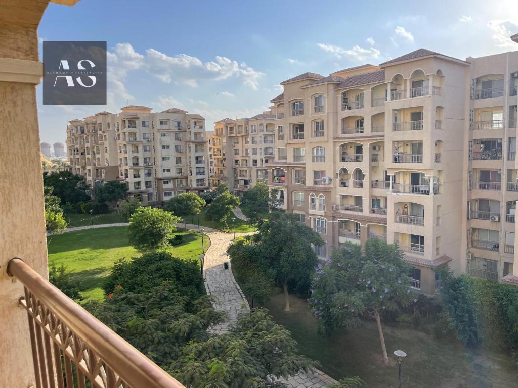 Spacious 3bdr garden view apt in Madinaty