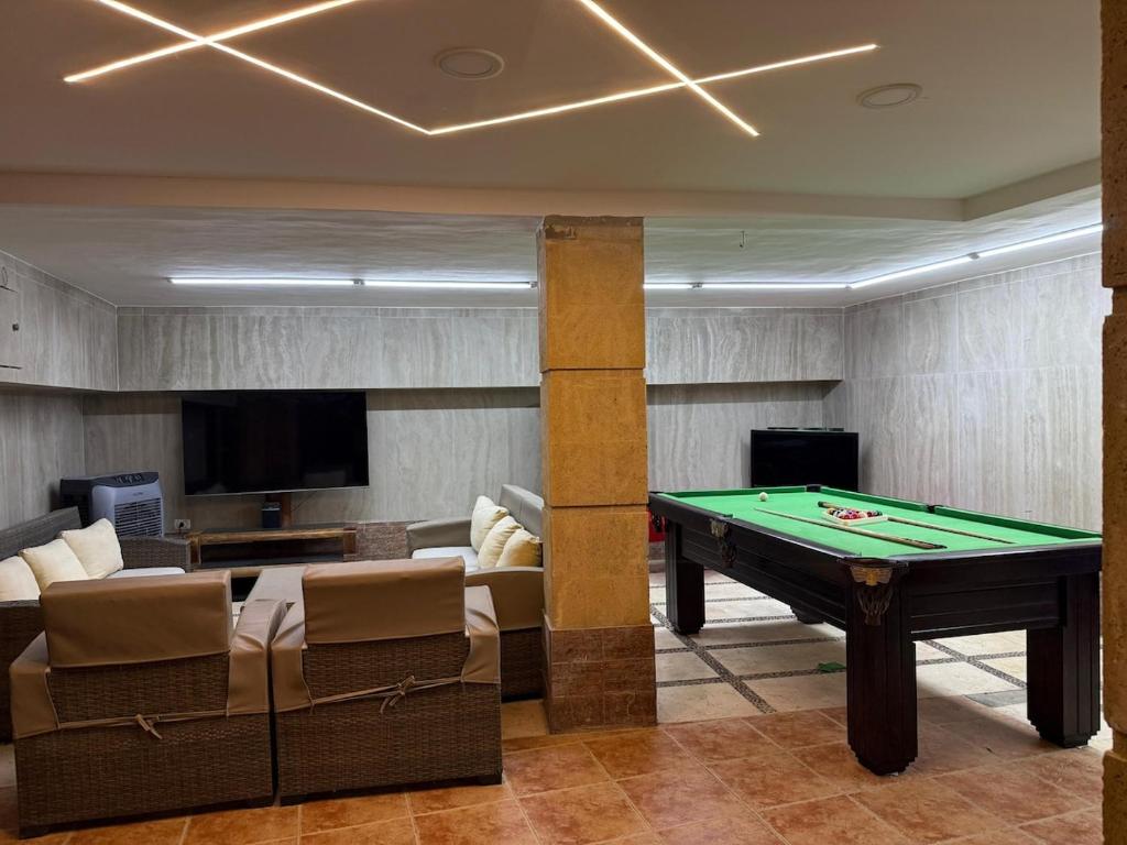 Spacious Stay in Prime Location