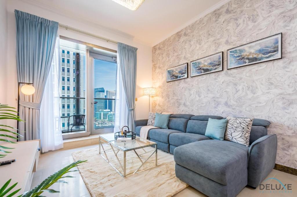 Spacious 2BR Apartment at Sparkle Tower, Dubai Marina by Deluxe Holiday Homes