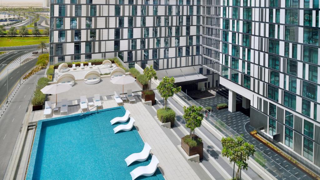 Staybridge Suites Dubai Al-Maktoum Airport, an IHG Hotel
