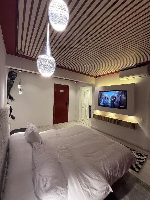APOLO- luxury Modern Studio in Heart of zamalek visits allowed - Apartment 8B