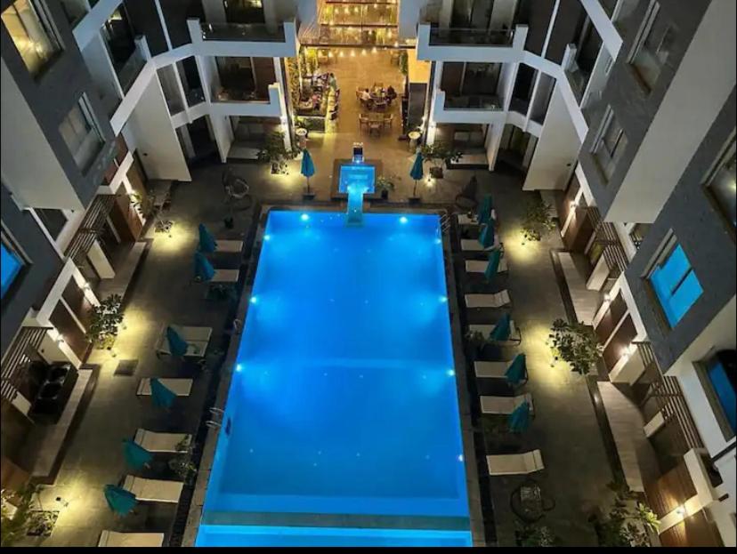 Studio Imperial resort pool view