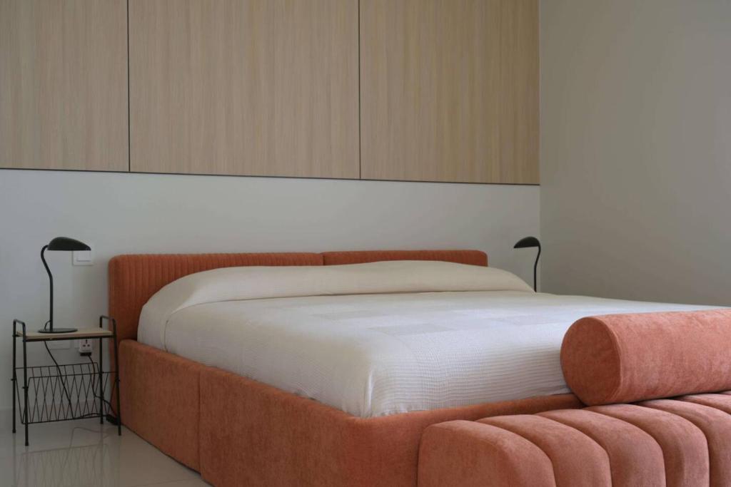 Stunning Apt in Prime Location 5 Star Amenities