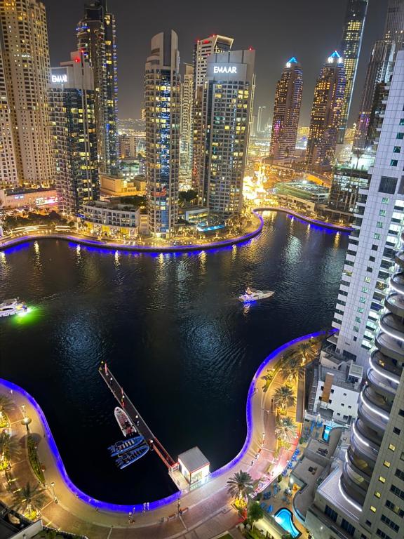Stunning Dubai Marina-View 1 Bed