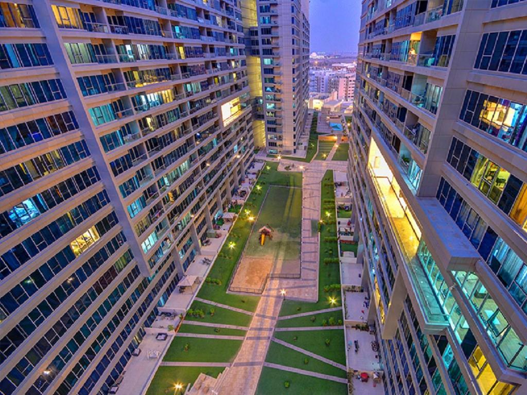 Octavius Holiday Home, Large 2 Bedroom Apartment near Global Village & Outlet Mall