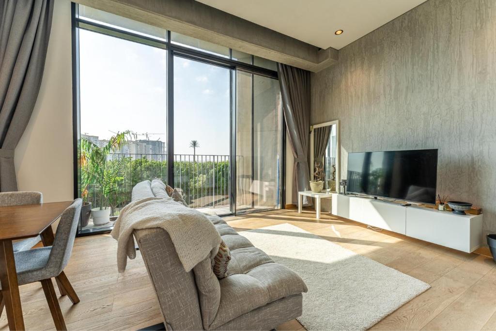 Trendy & Modern Nature-Vibes Studio at KOA Canvas