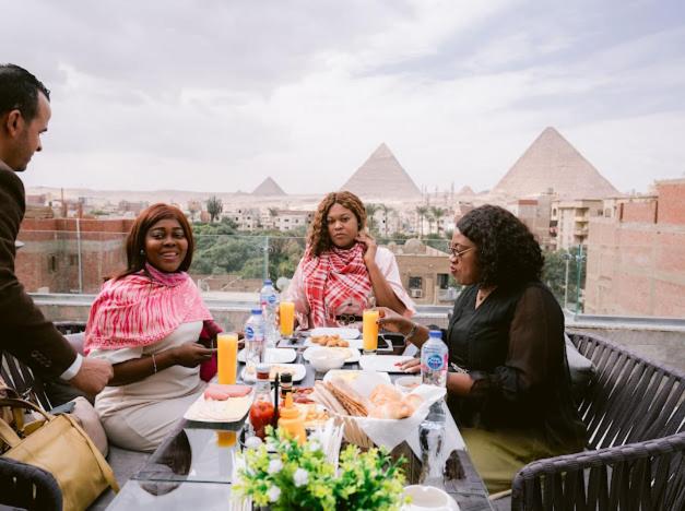 Tuya pyramids inn hotel