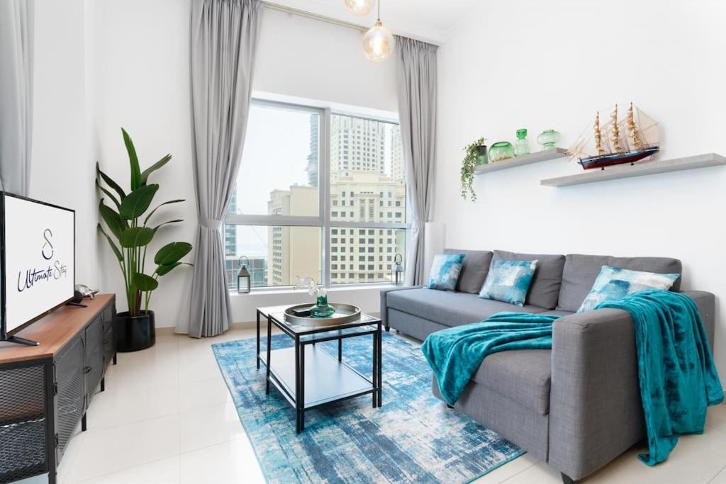 Ultimate Stay / 2 Beds / Marina Views / Best Location in the Heart of Marina / Perfect Vacation
