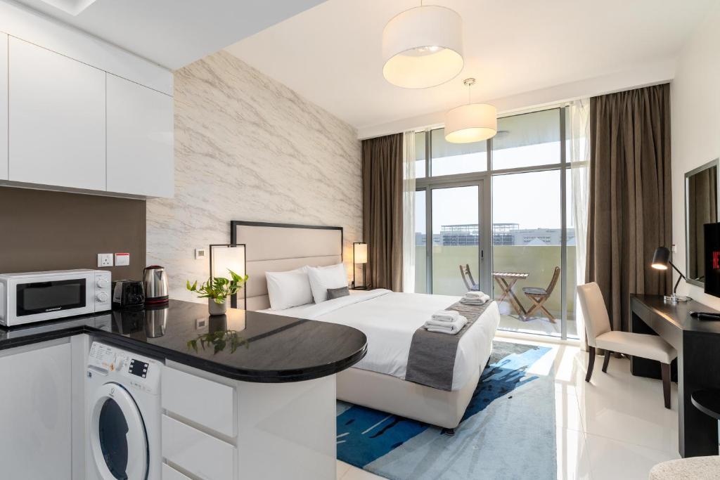 Vacay lettings - Upgraded studio at Damac tower JVC