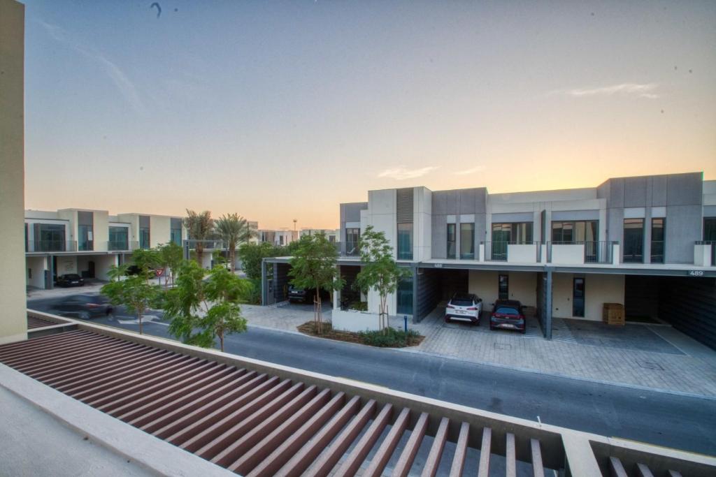 Arbian Ranches 3 - Townhouse with 3 bedrooms plus maid