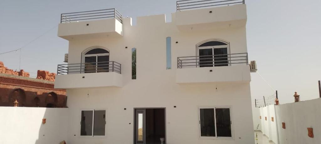 Villa Saeed