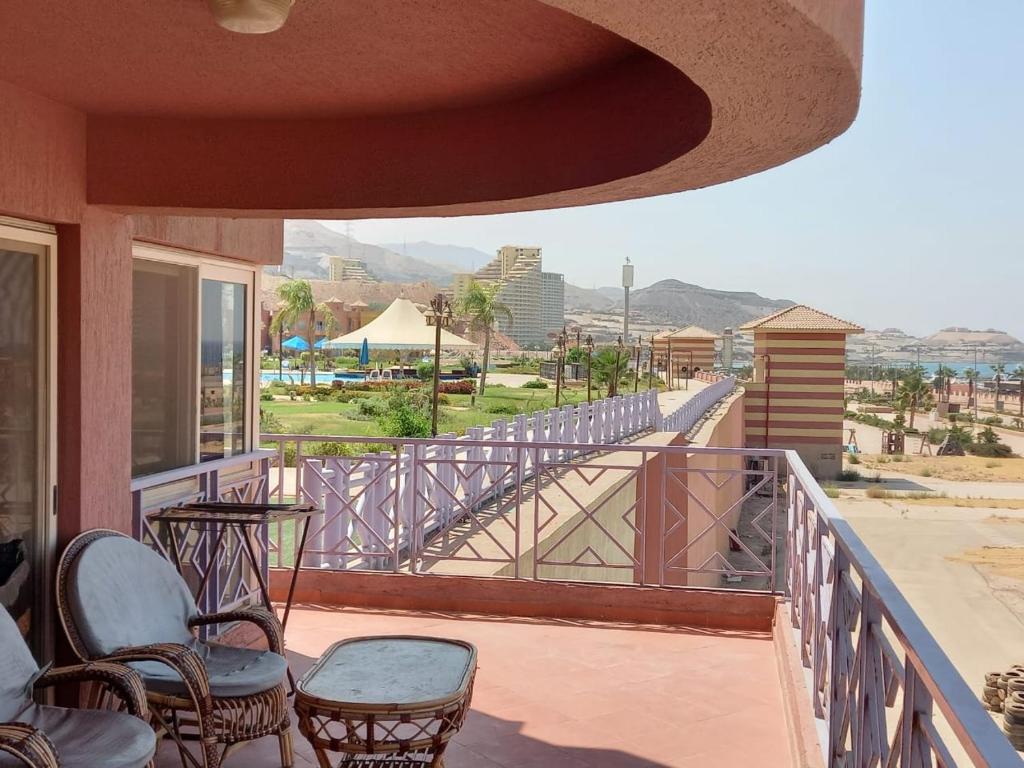Waterfront العين السخنة للعائلات