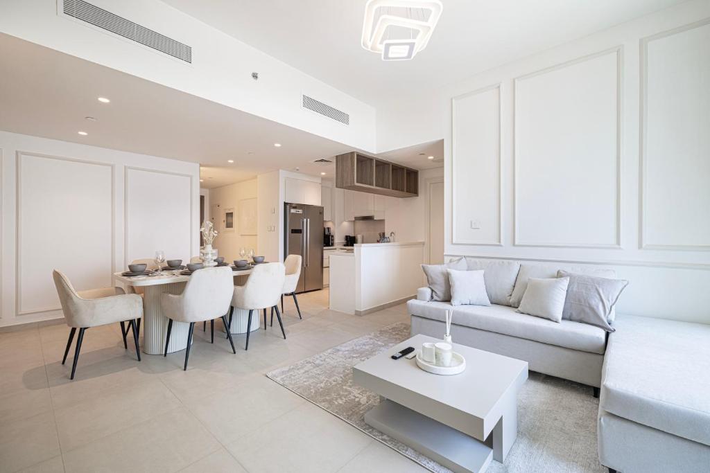 WonderfulStay at Downtown Views - Best Burj Khalifa View - Brand New Luxury Apartments