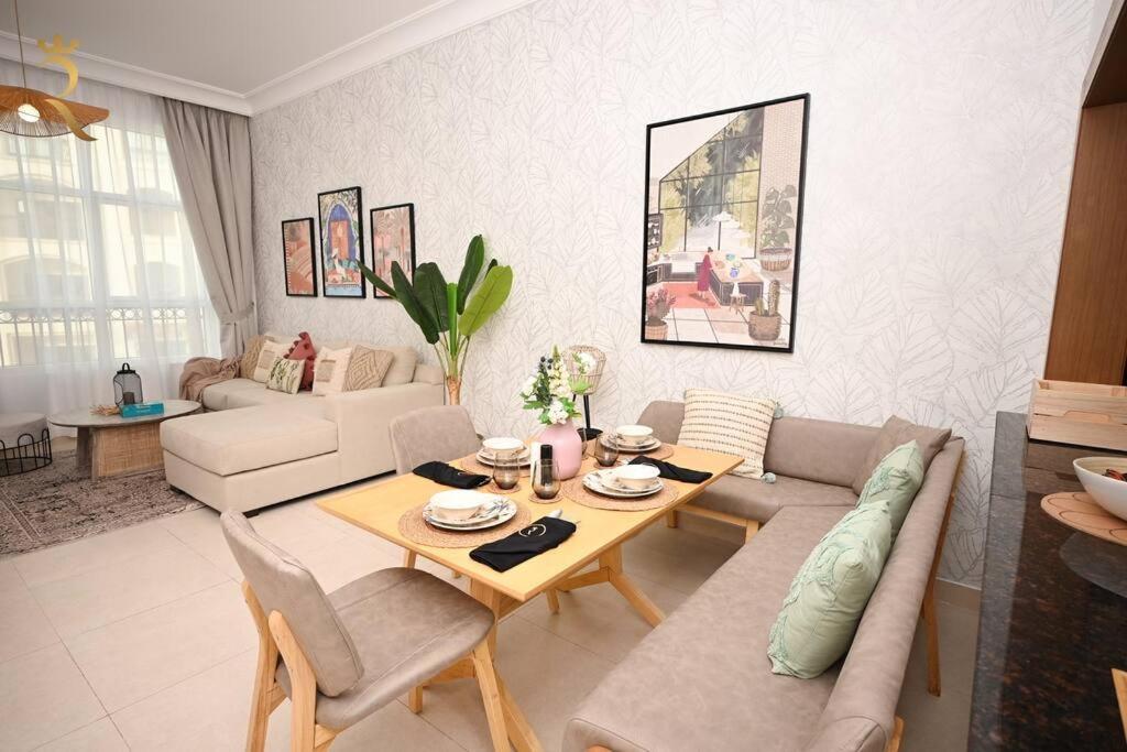 Yas Natura Bliss 1BR Apartment
