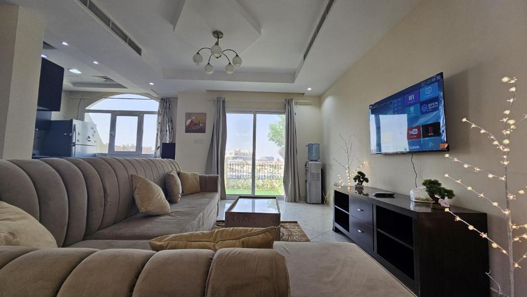 Your Dream 3BR Villa & a Hall