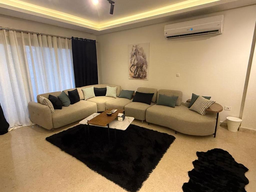 Zed west compound